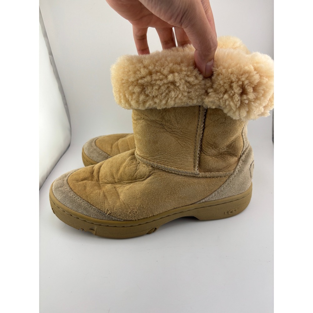 UGG Australia Ultimate Short 5275 Tan Leather Sheepskin Boots Womens 6 Vintage